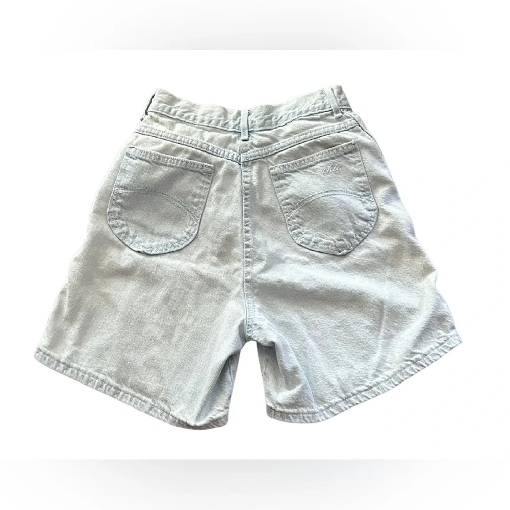 Vintage Chic High Rise Long Denim Shorts | Light Blue | W23 (Vintage Size 4)